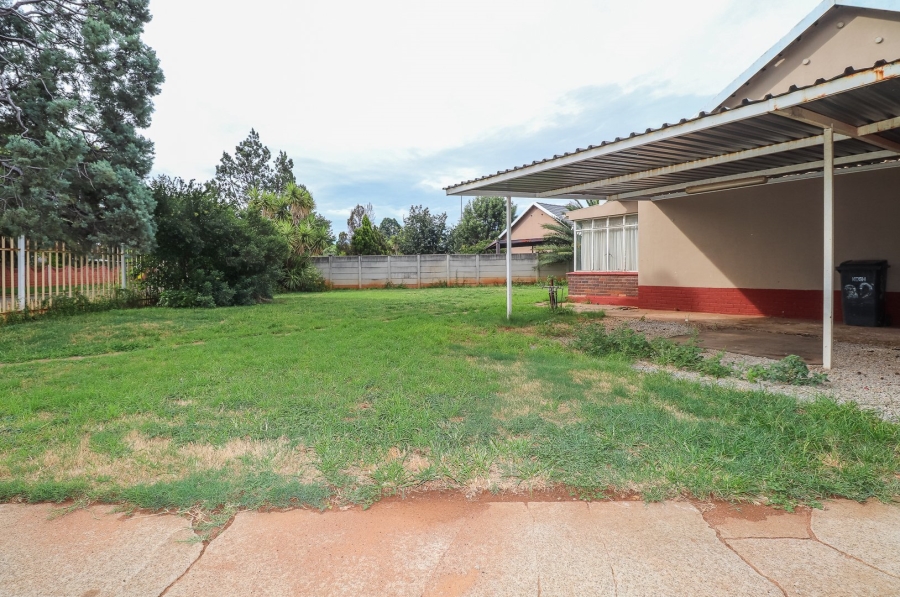 3 Bedroom Property for Sale in Stilfontein Ext 4 North West